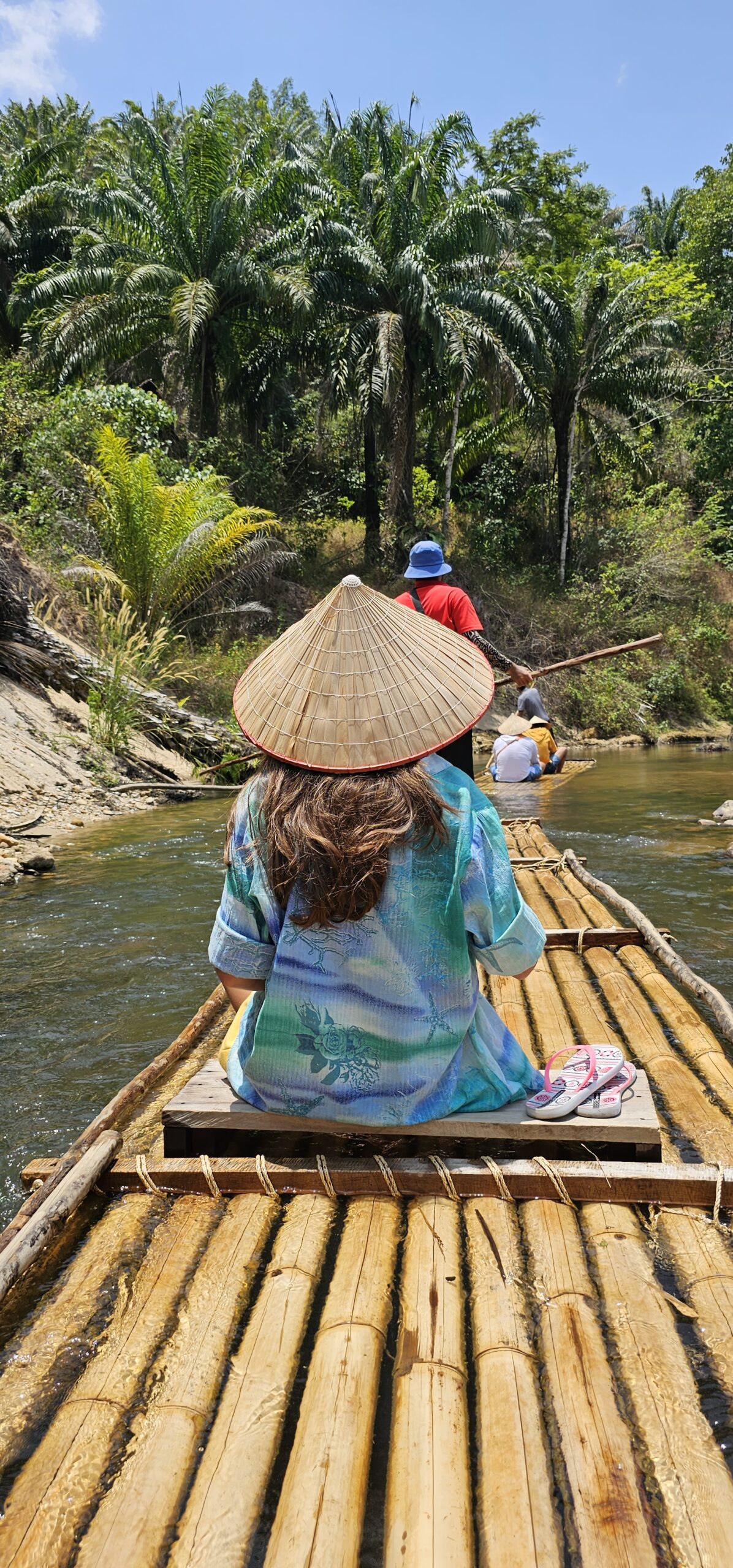 Thailanda - plimbare cu pluta de bambus
